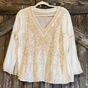 Johnny Was White and Tan Embroidered Blouse